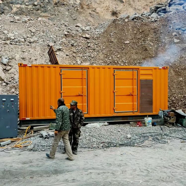 安化如何选择适合自己的 800KW 柴油发电机组?